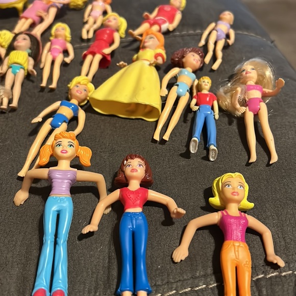 Polly Pocket dolls and more! - Picture 4 of 10